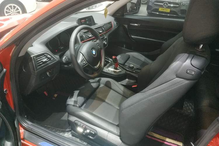 Used BMW 2 Series 2019 225i Sport Design Package