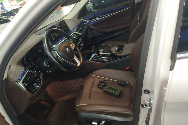 Used BMW 5 Series 2022 Restyled 525Li Luxury Package
