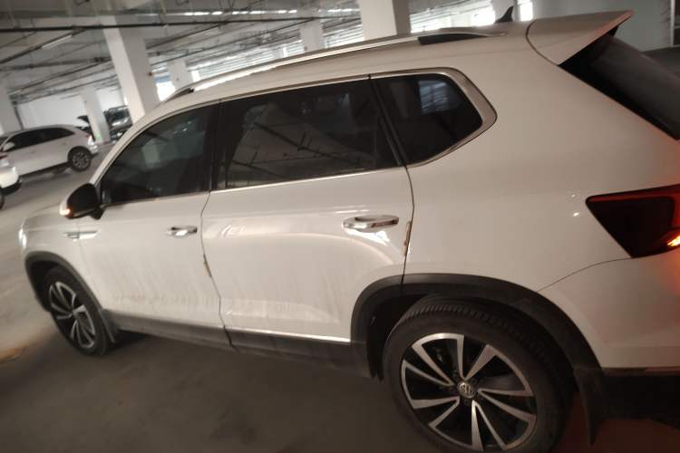 Used Volkswagen Tharu 2020 Facelift 330TSI Four-Wheel Drive Luxury PLUS Version China VI Standard
