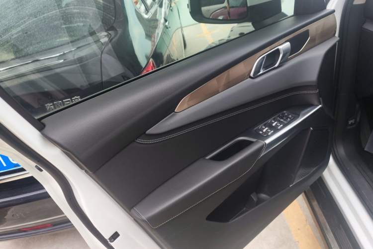 Used Lynk & Co 01 2018 2.0T Two-Wheel-Drive + Version
