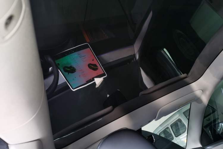 Used Tesla Model Y 2024 Rear-Wheel-Drive Version