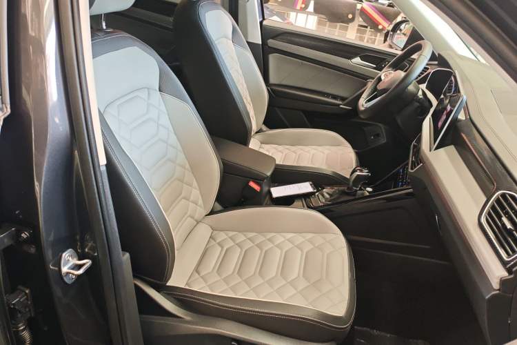 Used Volkswagen Tayron 2024 330TSI Two-Wheel Drive Luxury Plus Advanced Version