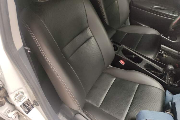 Used Toyota YARiS L 2019 1.5E CVT Dynamic Edition China VI compliant