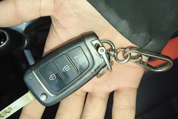 Used Hyundai Celesta 2018 1.6L Automatic GL Enjoyment Edition China VI compliant
