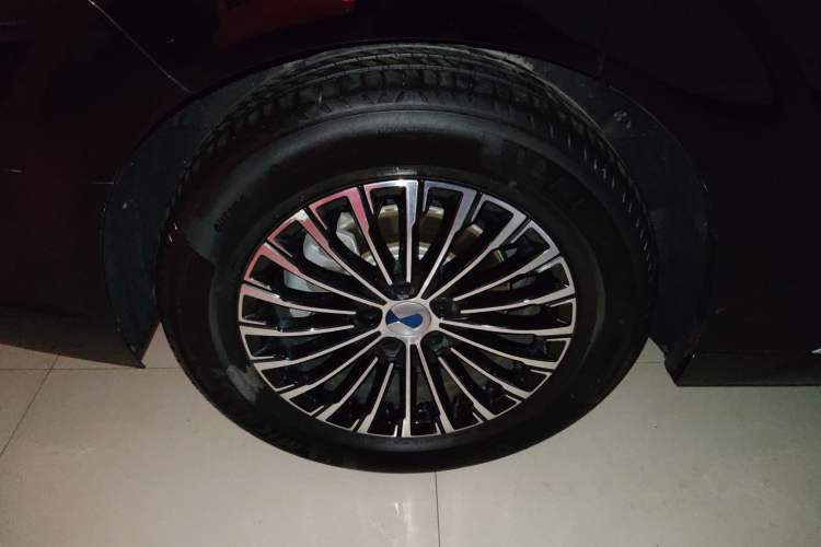 Used Denza D9 2022 DM-i 970 Four-Wheel Drive Prestige Model