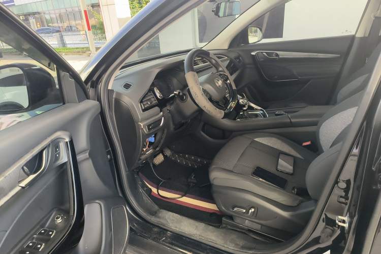 Used Dongfeng Aeolus AX7 2019 1.6T Automatic AI Pioneer Model China V Standard
