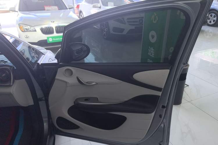 Used BYD Dolphin 2021 405 km Fashion Edition
