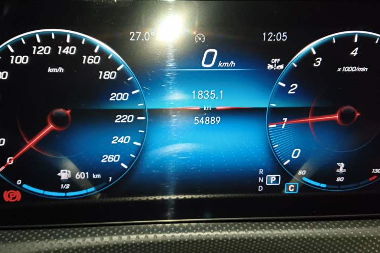 Used Mercedes-Benz A-Class 2022 Revised Version A 200 L Sport Sedan Fashionable Style