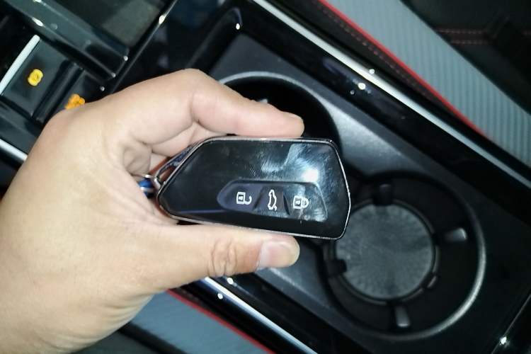 Used Volkswagen Lamando 2025 Lavida L 280TSI DSG Cool & Spicy Edition
