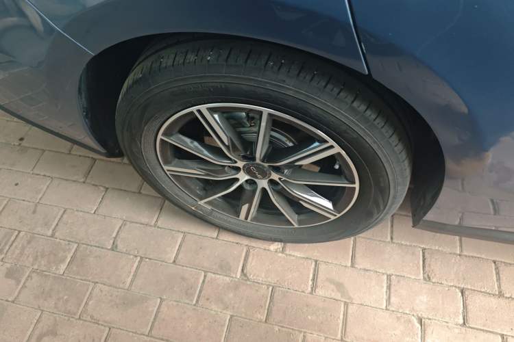 Used BYD Seal 06 New Energy 2024 DM-i 120KM Luxury Model
