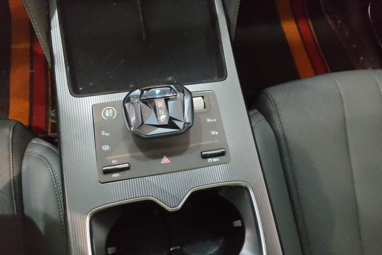 Used BYD Song L DM-i 2025 Intelligent Driving Version 112 km Leading Trim