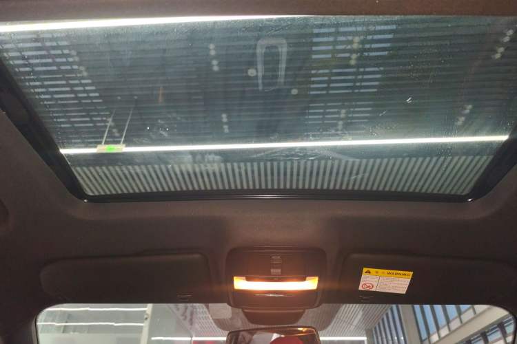 Used MG 5 2021 300TGI DCT Elegant Luxury Edition
