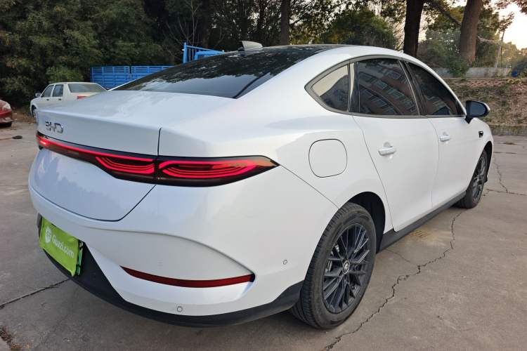 Used BYD Qin PLUS 2025 EV Smart Drive Edition 420KM Leading Model