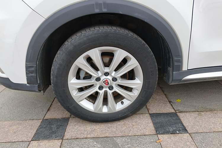 Used Roewe RX5 2018 20T Two-Wheel Drive Manual Flagship Edition
