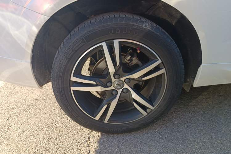 Used Volvo XC60 2018 T5 4x4 Smart & Sporty Edition