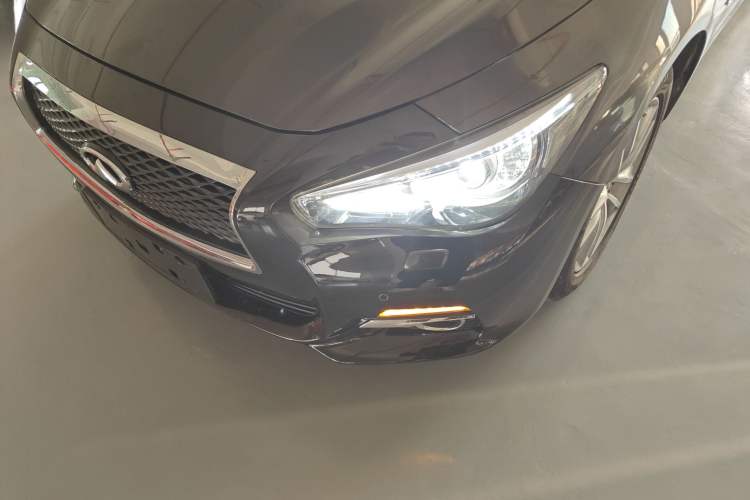 Used Infiniti Q50L 2015 2.0T Enjoyment Edition
