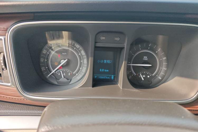 Used Buick GL8 2018 28T Comfort Model China VI Standard
