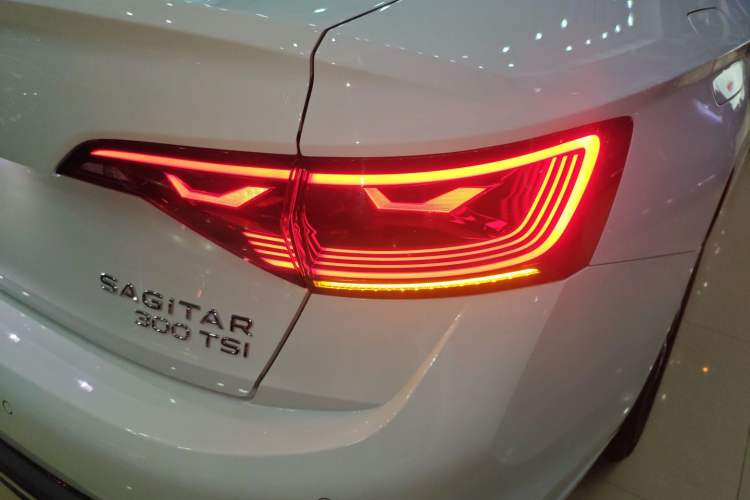 Used Volkswagen Sagitar 2025 Revised Version Three 300TSI DSG Excellence Edition