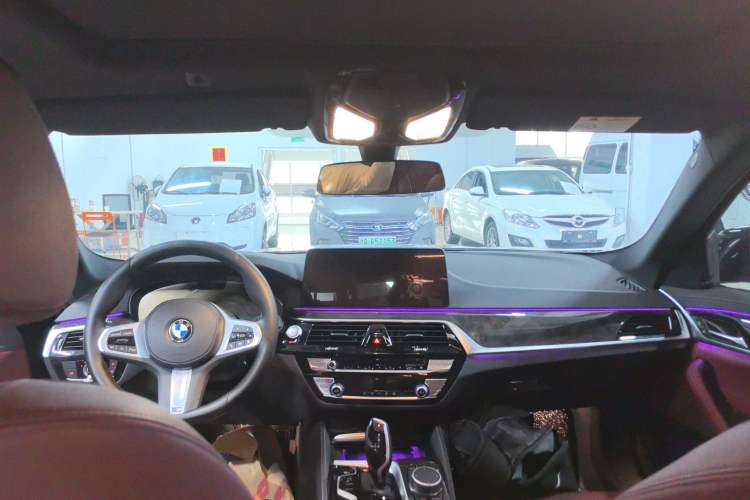 Used BMW 5 Series 2022 Restyled 525Li M Sport Package
