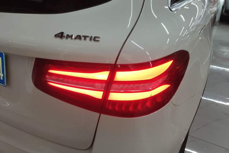 Used Mercedes-Benz GLC 2018 Facelifted GLC 260 4MATIC Dynamic Edition
