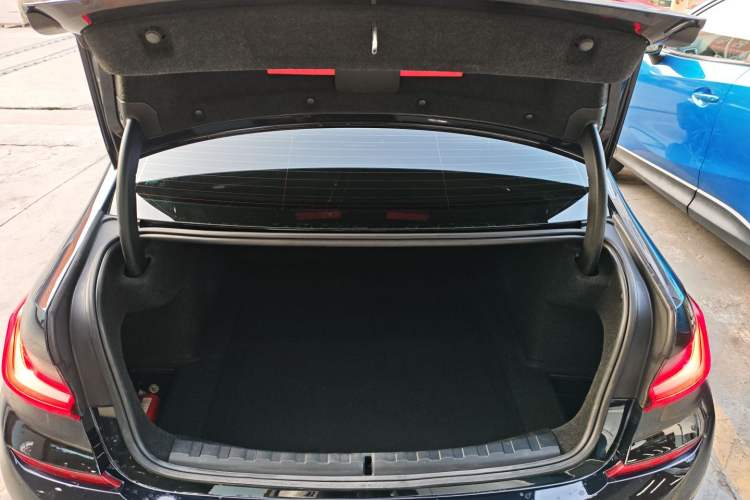 Used BMW 3 Series 2021 325i M Sport Package
