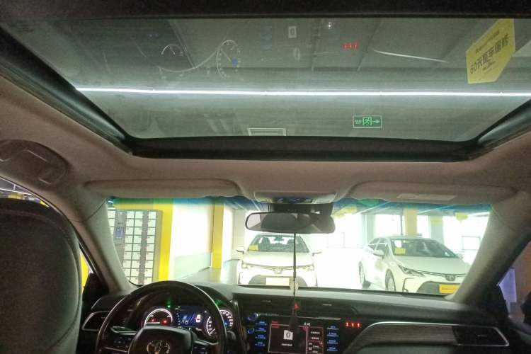 Used Toyota Camry 2018 Dual-Engine 2.5 HG Luxury Edition