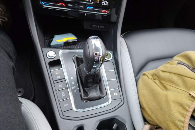 Used Volkswagen Bora 2023 300TSI DSG Prestige Edition
