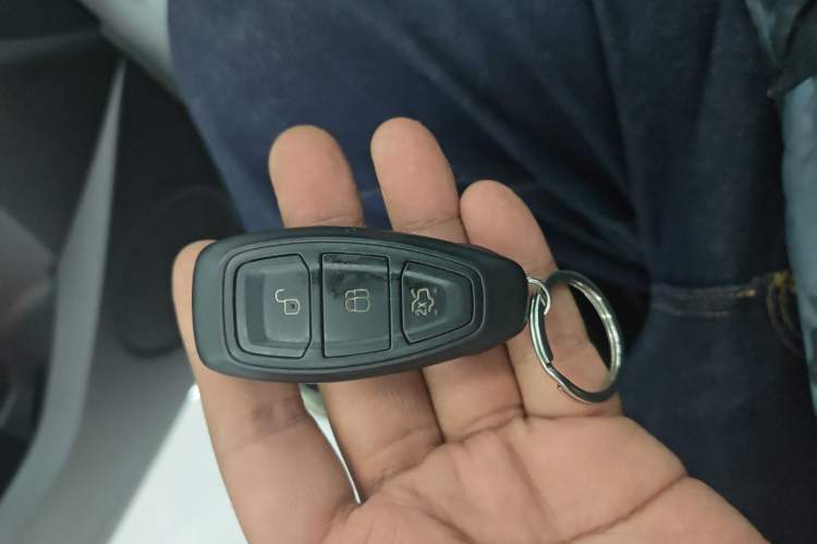 Used Ford Kuga 2015 2.0L GTDi Four-Wheel Drive Prestige Model