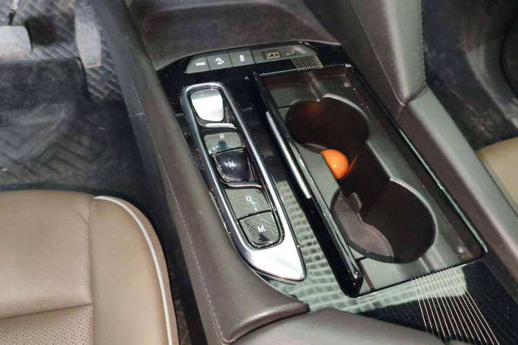 Used Buick Enclave 2022 652T 4x4 Prestige Flagship 7-Seater
