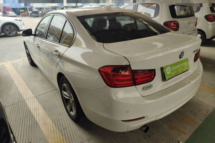 Used BMW 3 Series 2015 320i Fashion Model
