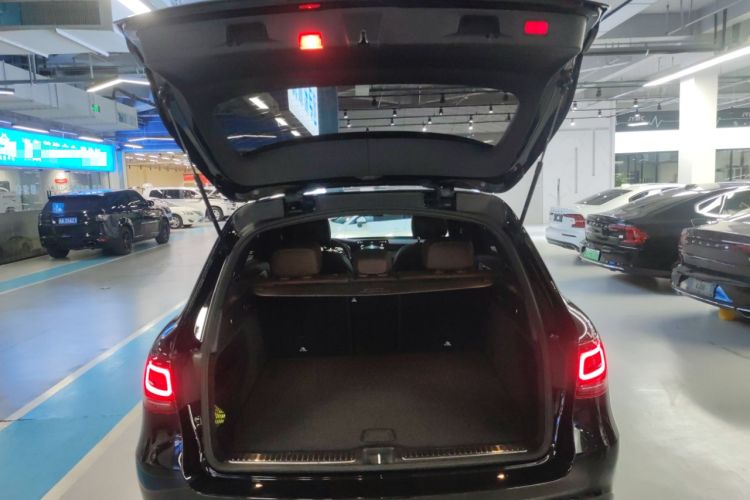 Used Mercedes-Benz GLC 2022 Refreshed GLC 260 L 4MATIC Dynamic Edition
