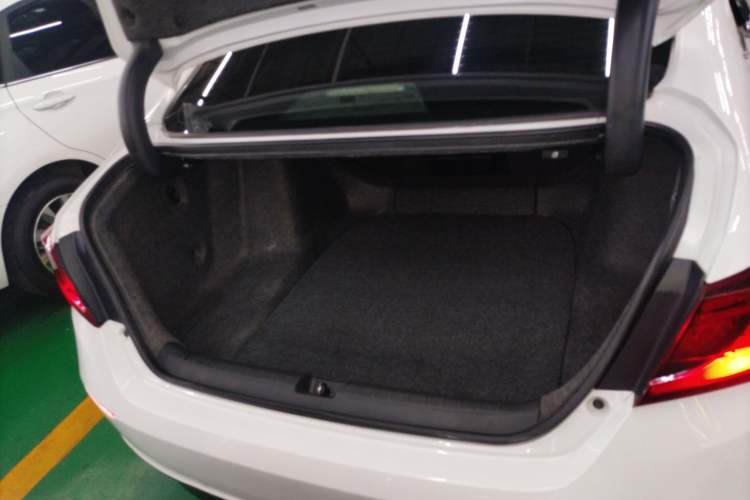 Used Honda Accord 2018 230TURBO Comfort Version National V
