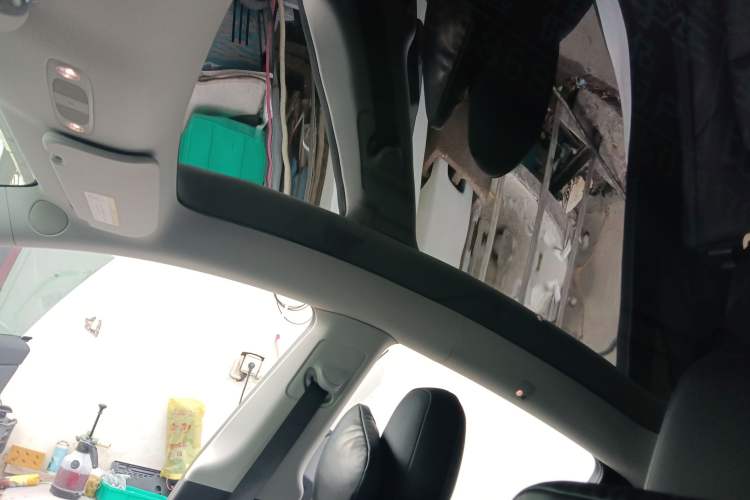 Used Tesla Model Y 2022 Rear-Wheel-Drive Version
