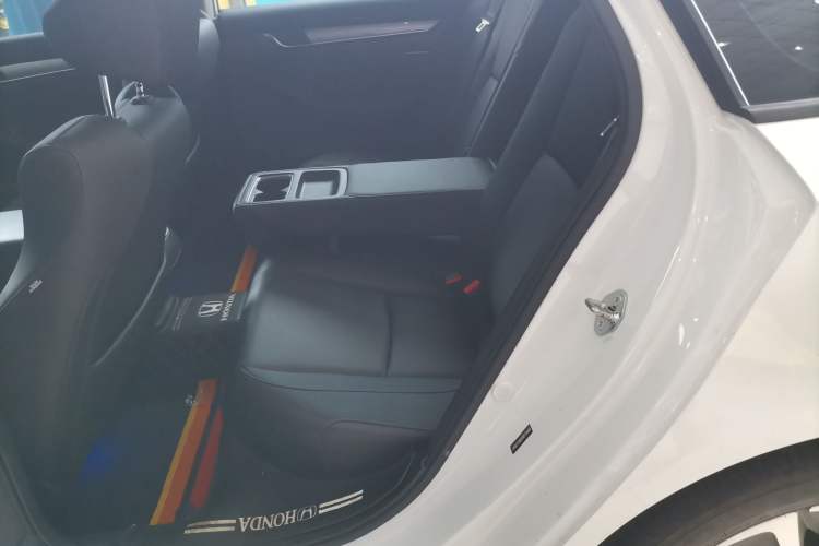 Used Honda Accord 2018 Rui Hybrid 2.0L Rui Ling Edition China VI
