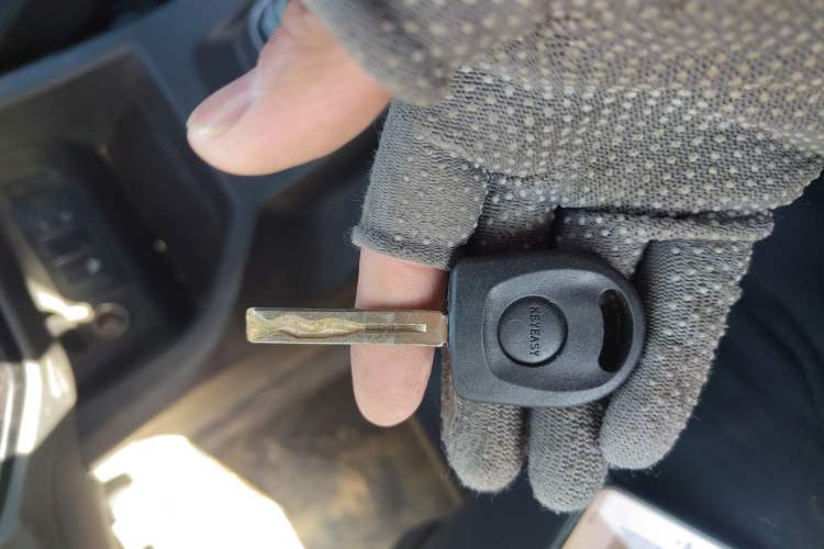 Used FORTHING Lingzhi M5 2022 Comfort Model 7 Seats