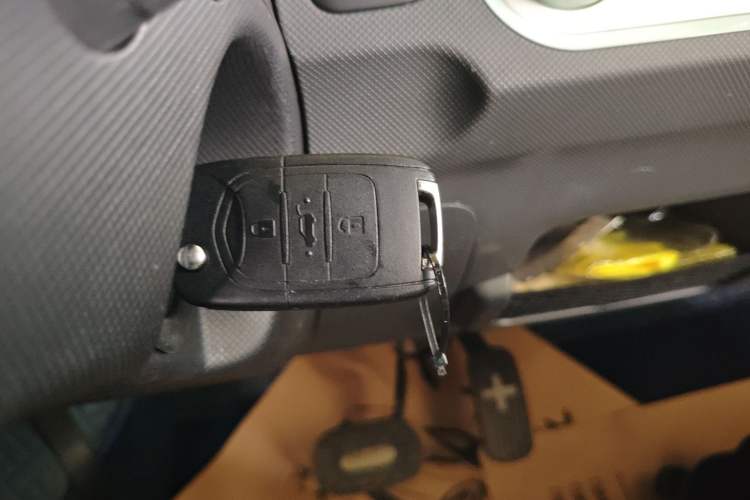 Used Wuling Hongguang MINIEV 2021 Macaron Premium Model – Lithium Iron Phosphate
