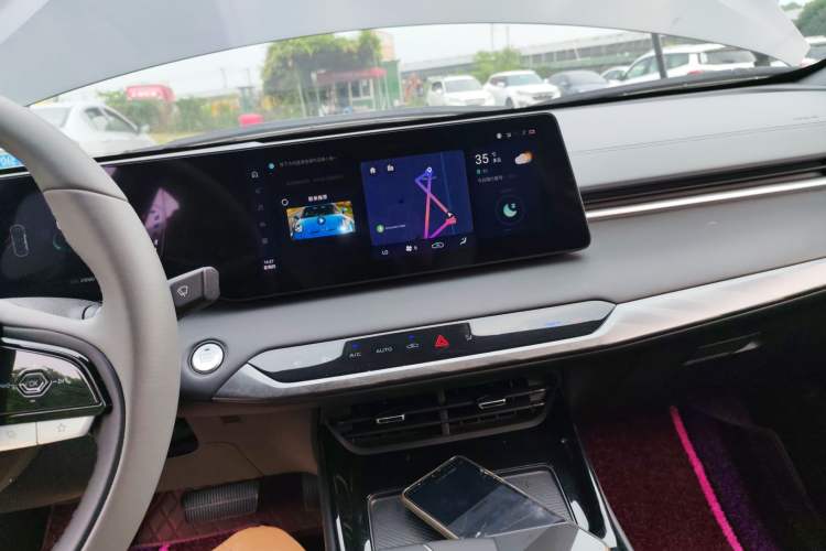 Used Changan Ruicheng PLUS 2023 1.5T DCT Navigation Edition
