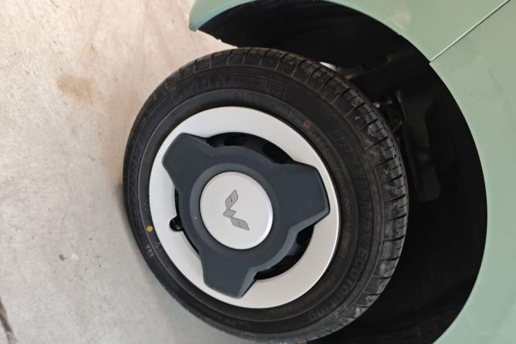 Used Wuling Hongguang MINIEV 2024 3rd Generation 215km Youth Edition
