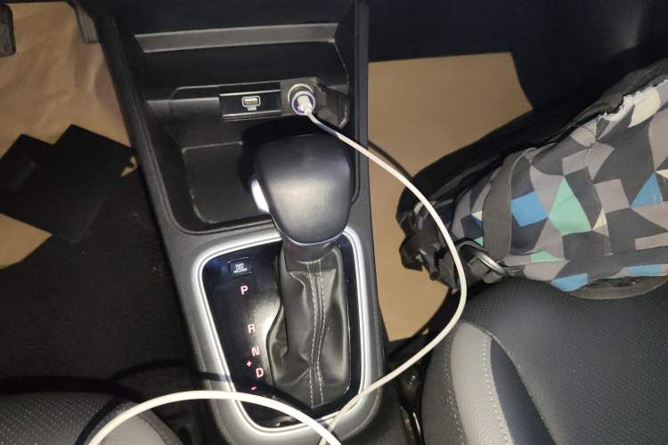 Used Kia kx1 Stonic 2019 1.4L Automatic Fun Edition China VI