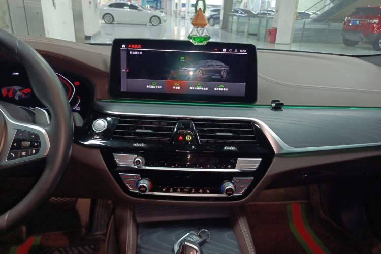 Used BMW 5 Series 2021 530Li Leading Model M Sport Package
