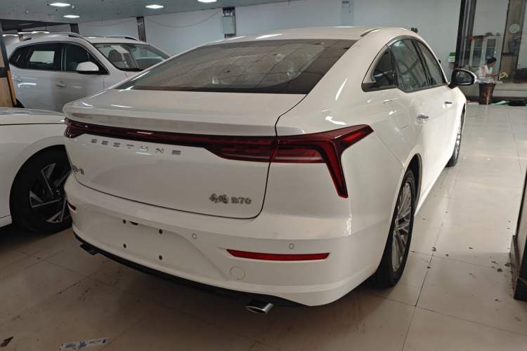 Used Bestune B70 2025 Dragon Edition 1.5T Quality Enjoyment Model
