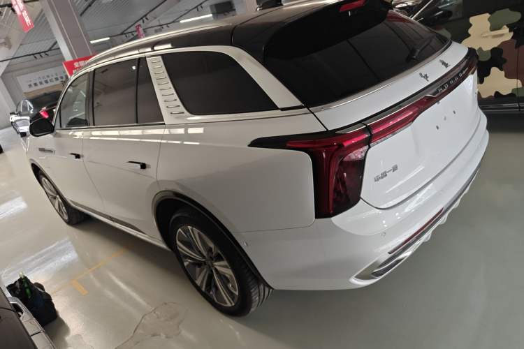 Used Hongqi E-HS9 2024 660 km Range Flagway Edition Six Seats
