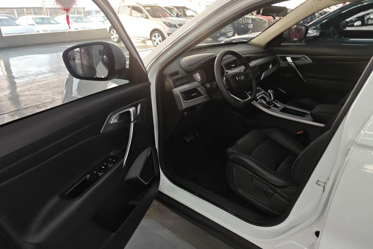 Used Geely Auto Emgrand X7 Sport 2021 1.8TD DCT Two-Wheel Drive Asian Games Comfort Edition
