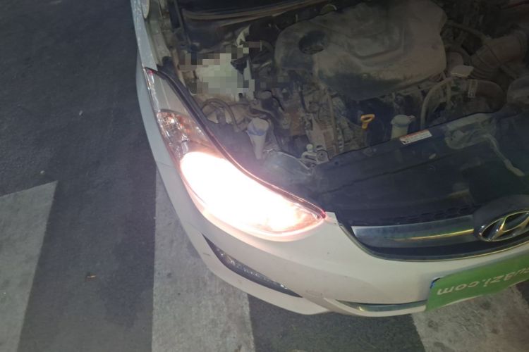 Used Hyundai Elantra 2015 1.6L Automatic Luxury Model
