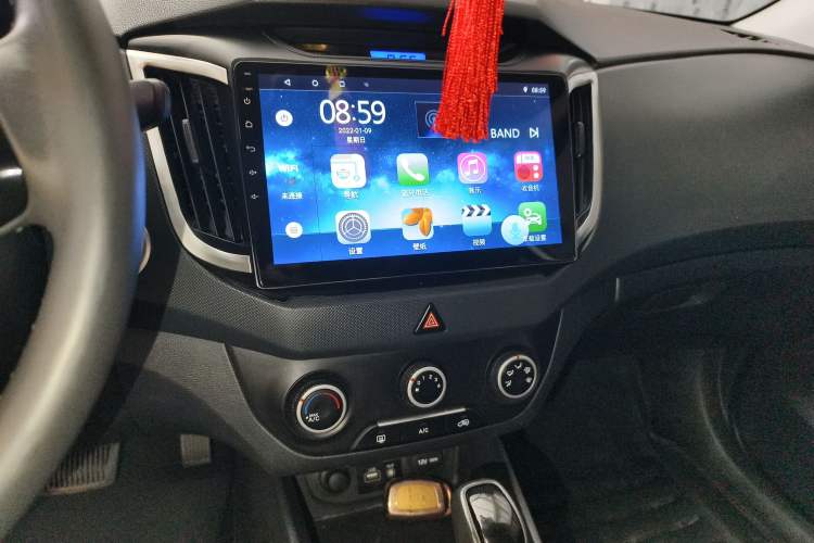 Used Hyundai ix25 2015 1.6L Automatic Two-Wheel Drive Smart GLS Trim
