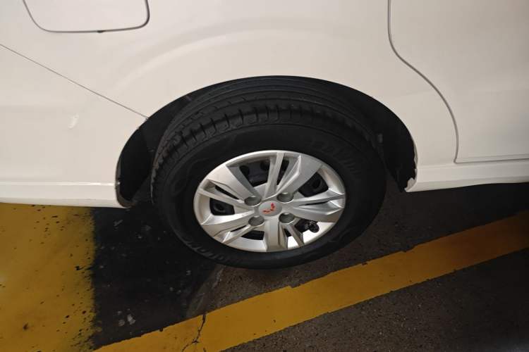 Used Wuling Hongguang 2021 1.5L Facelifted S Comfort Version with Electric Power Steering LAR
