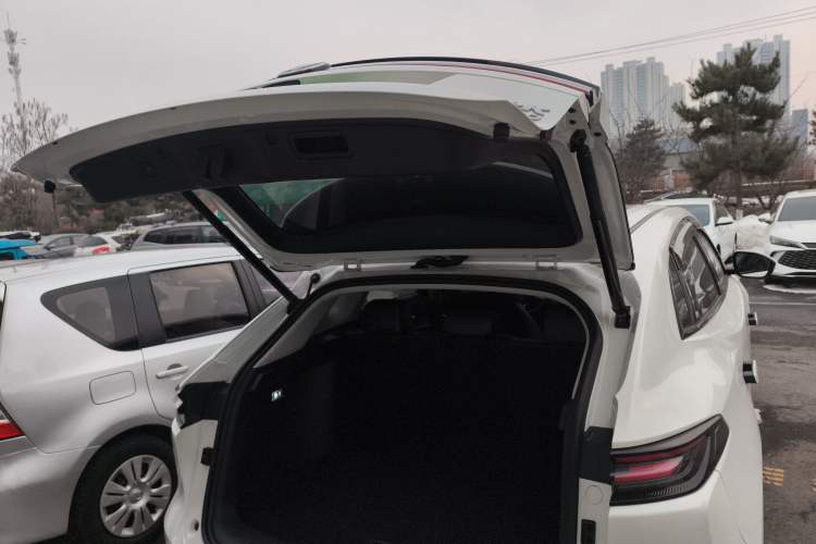 Used Changan UNI-K 2021 2.0T All-Wheel Drive Prestige Version
