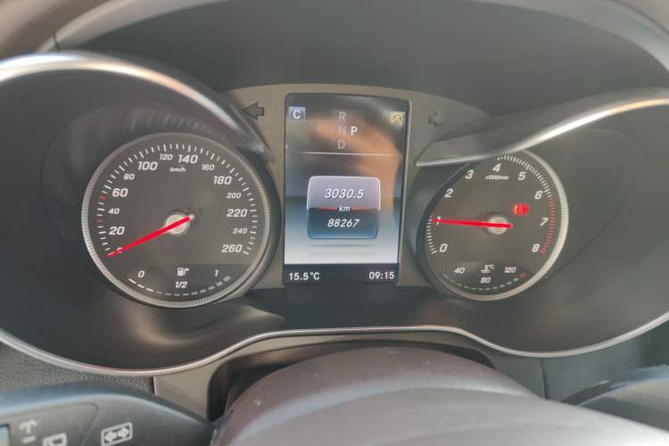 Used Mercedes-Benz GLC 2017 GLC 200 4MATIC
