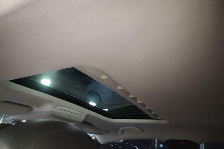 Used Volkswagen Passat 2017 330TSI DSG Luxury Edition
