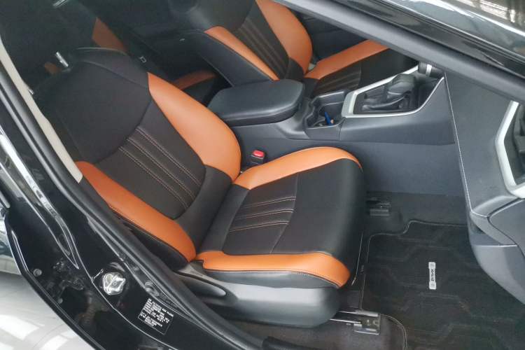 Used Toyota RAV4 2020 2.0L CVT Two-Wheel Drive Urban Edition
